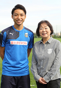 小林 悠選手とひさこ先生