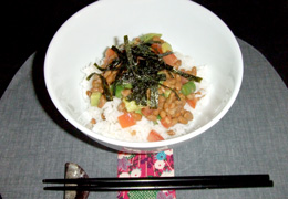 アボカド納豆丼
