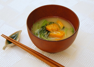 かぼちゃと水菜のお味噌汁