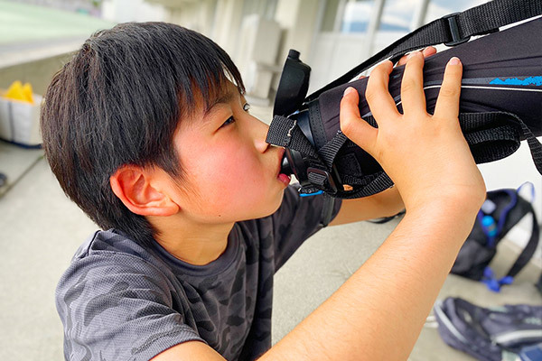 “スポーツドリンク”と“経口補水液”の使い分け